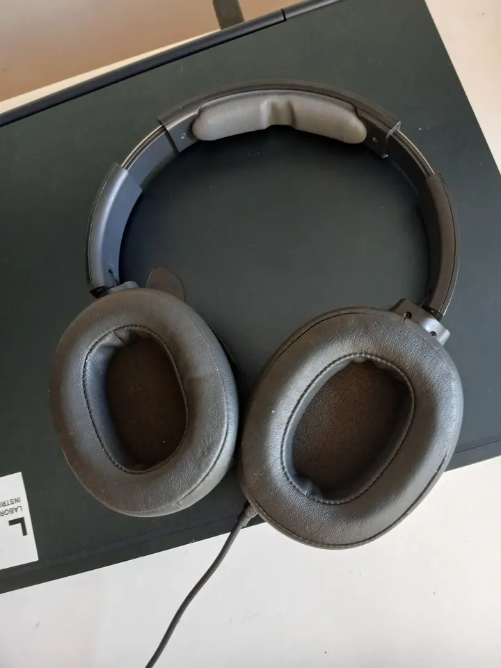 Skullcandy Hesh ANC — owner photo